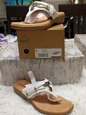 Cliffs By White Mountain Bailee Women's Sz 8 Sandals 🆕